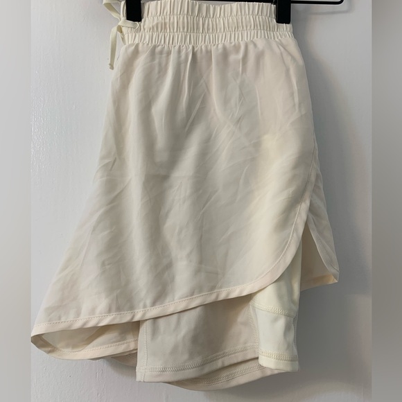 Sloane Run Short - Picture 1 of 5